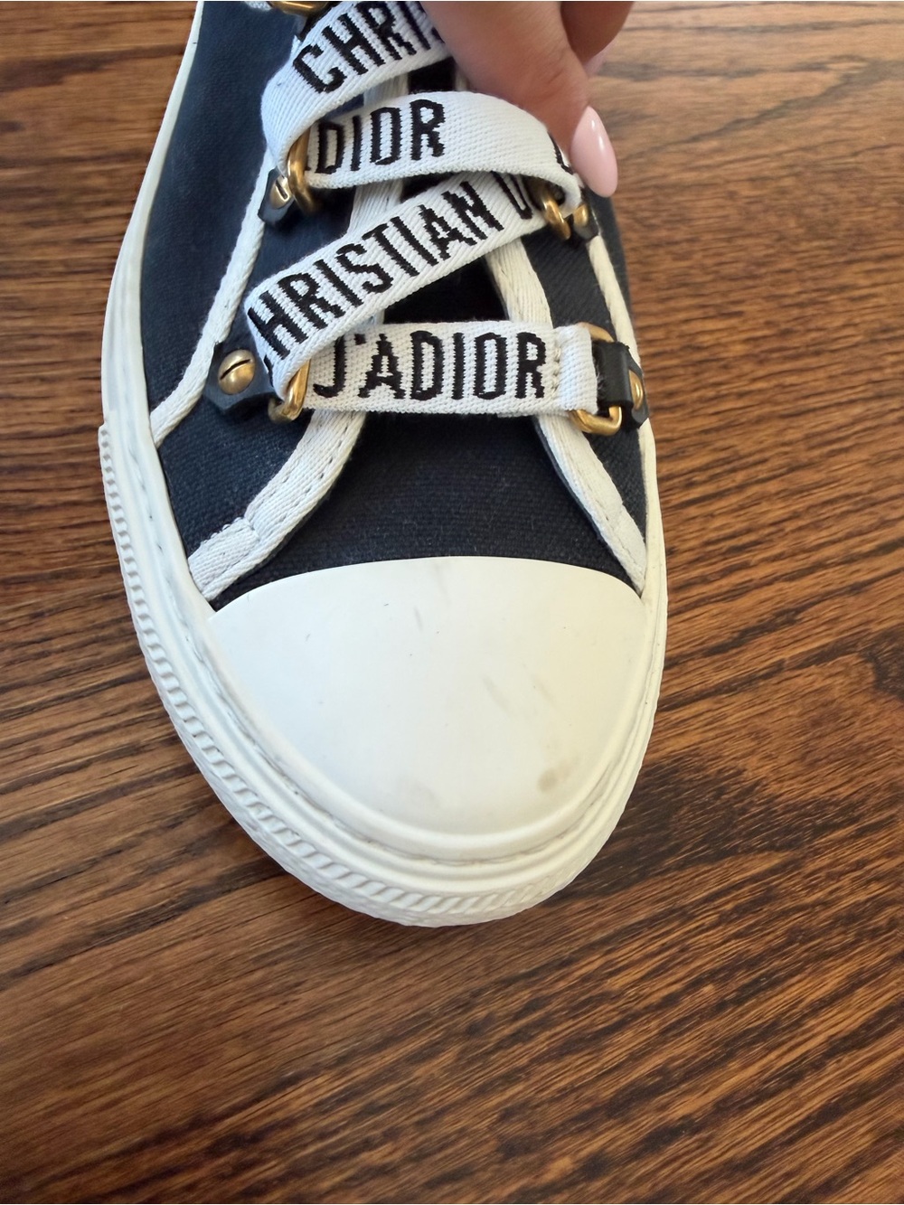 Dior Sneaker - Picture 5 of 5